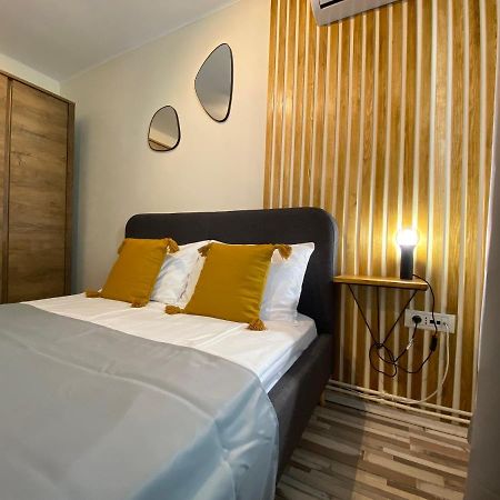 Urseni Studio Apartment Timisoara Bagian luar foto