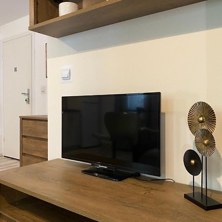 Urseni Studio Apartment Timisoara Bagian luar foto