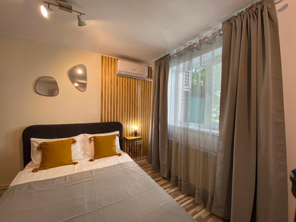 Urseni Studio Apartment Timisoara Bagian luar foto